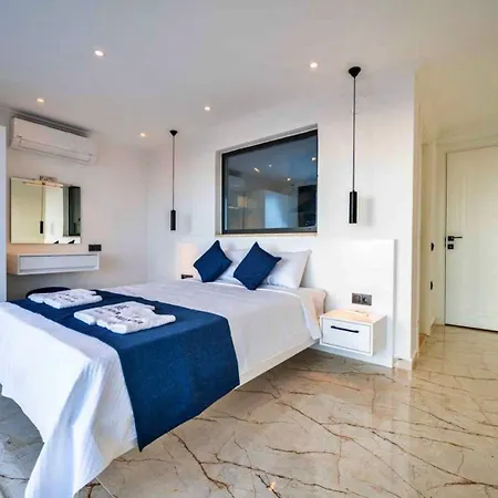 2 Bedroom Luxury With Private Pool In *