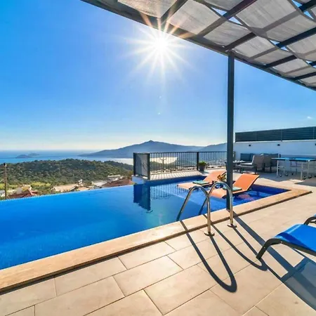 Villa 2 Bedroom Luxury With Private Pool In *