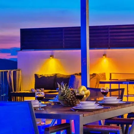 2 Bedroom Luxury With Private Pool In Villa *