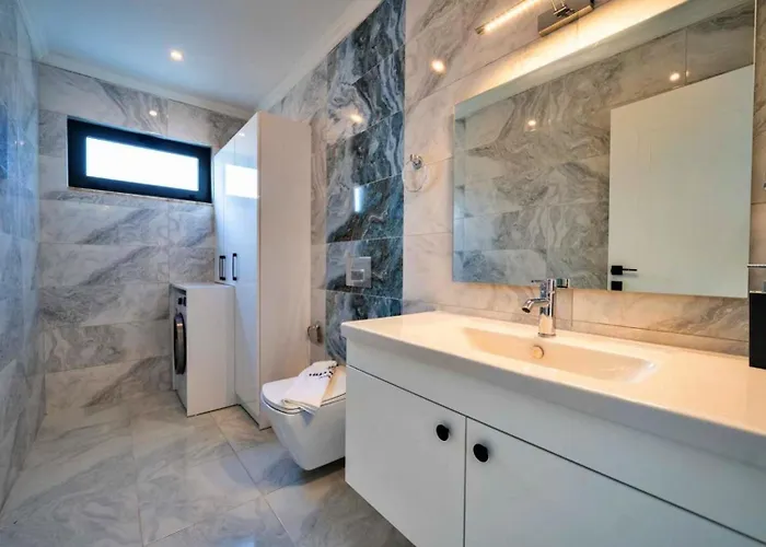 ヴィラ 2 Bedroom Luxury With Private Pool In カルカン