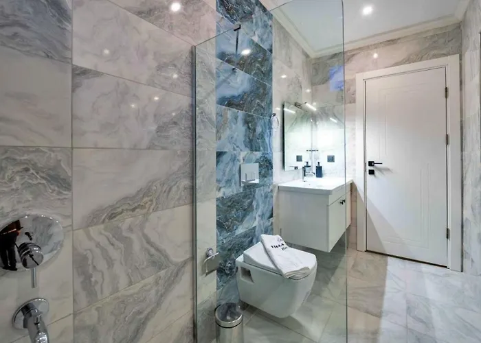 2 Bedroom Luxury With Private Pool In *