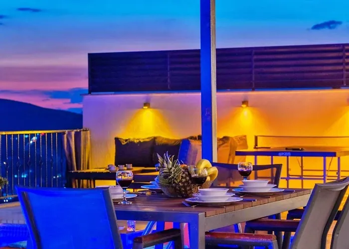 2 Bedroom Luxury With Private Pool In ヴィラ *