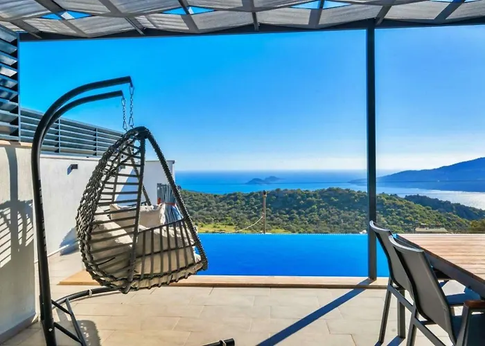 2 Bedroom Luxury With Private Pool In *